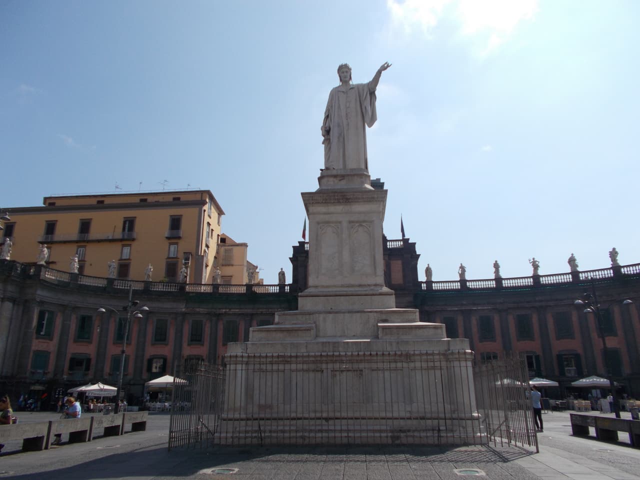 Napoli-Piazza-Dante